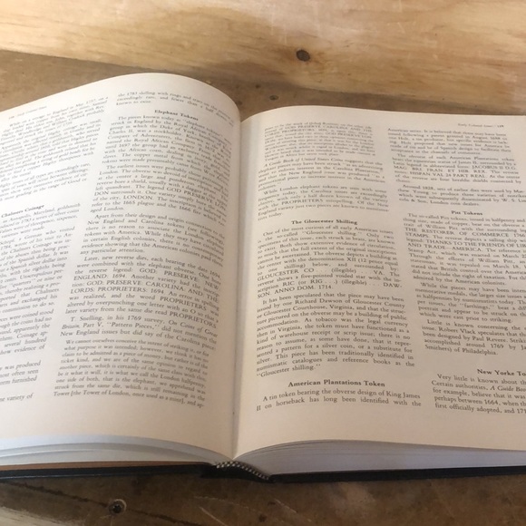 The History of United States Coinage via Garret Collection by Q. David Bowers - Picture 9 of 16